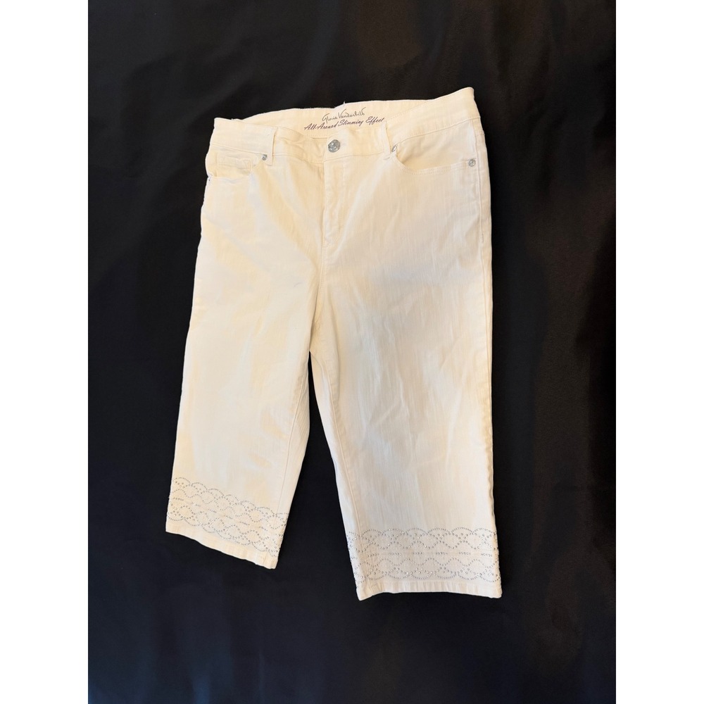 Gloria Vanderbilt Jordyn White Rhinestone Hem Capri Pants Womens 12 Slimming